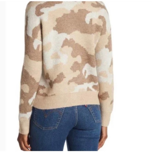 Lucky Brand | Small | Camo Print Jacquard Wool Blend Button Front Cardigan - Picture 2 of 9